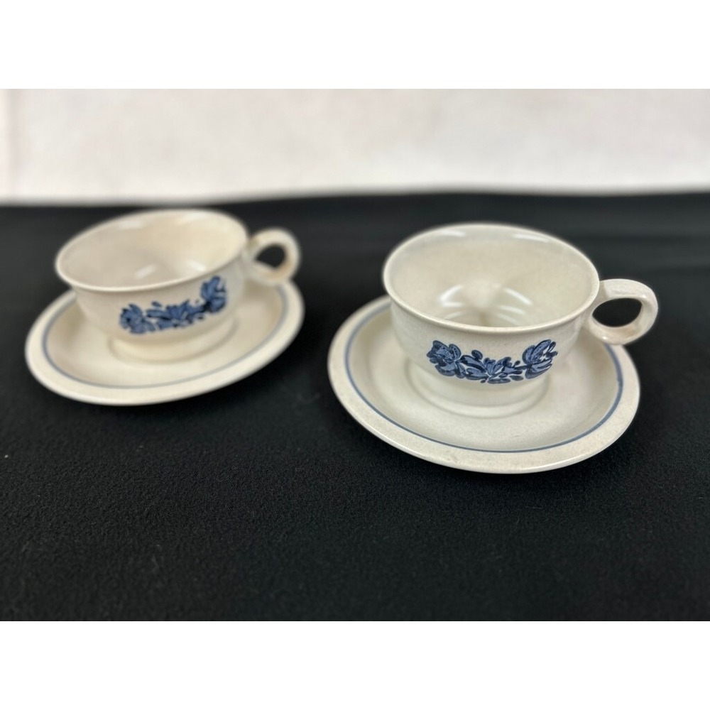 Pfaltzgraff Yorktowne Set of 2 Teacup & Saucer Set